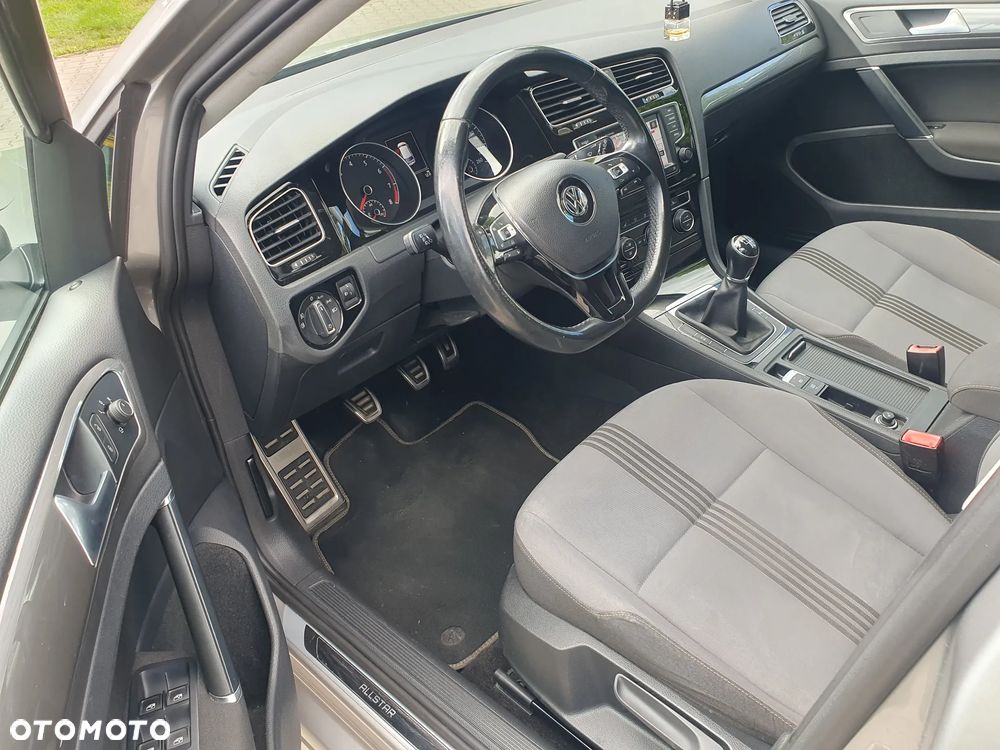 Volkswagen Golf 1.2 TSI BMT Trendline Perfectline - 6
