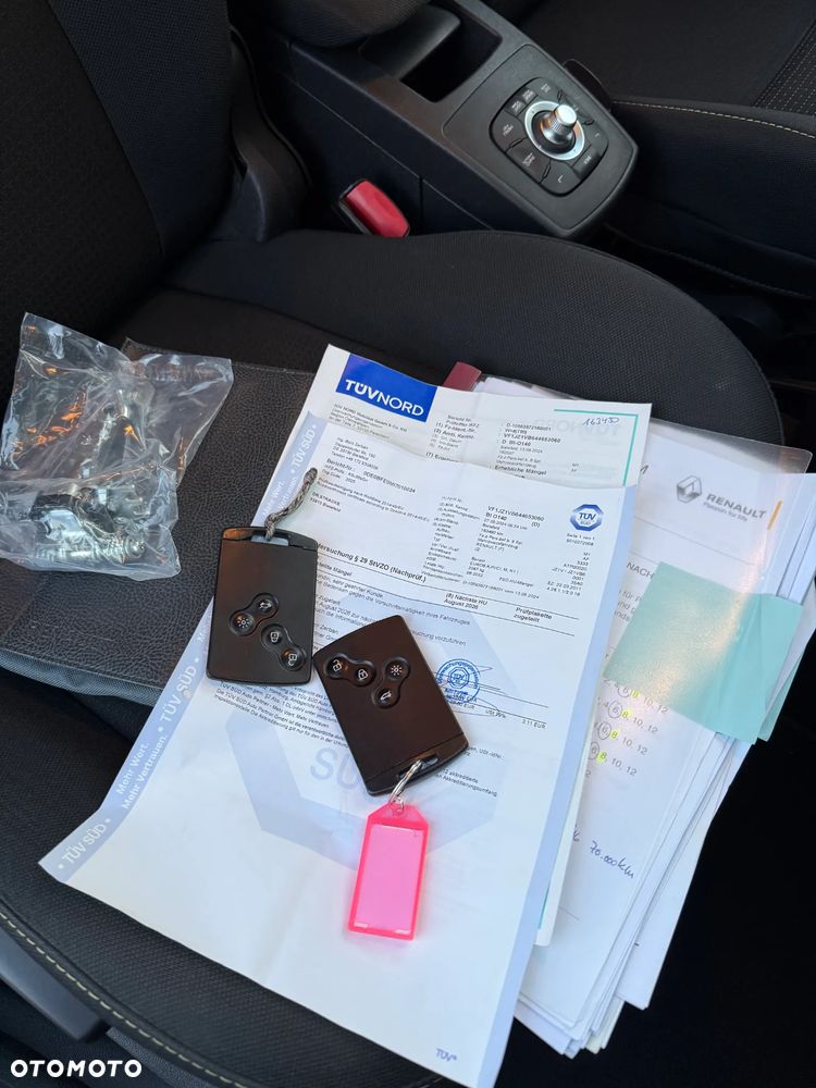 Renault Grand Scenic - 9