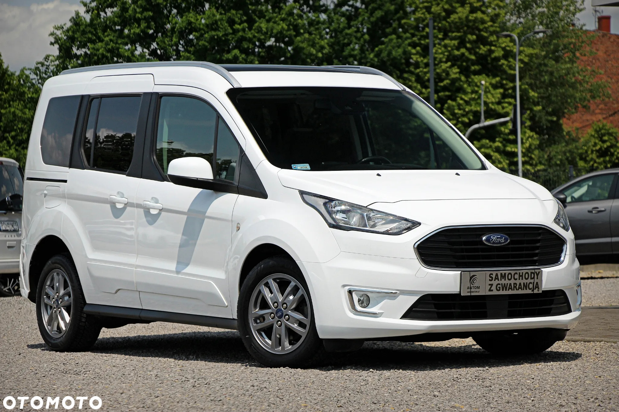Ford Tourneo Connect 1.5 EcoBlue Titanium - 2