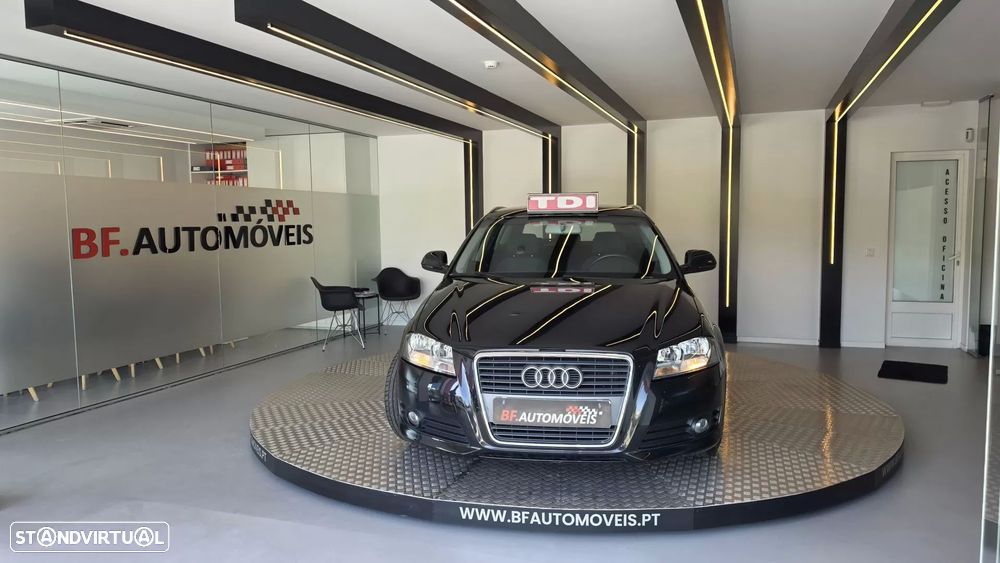 Audi A3 Sportback 2.0 TDi Attraction Business Line - 11