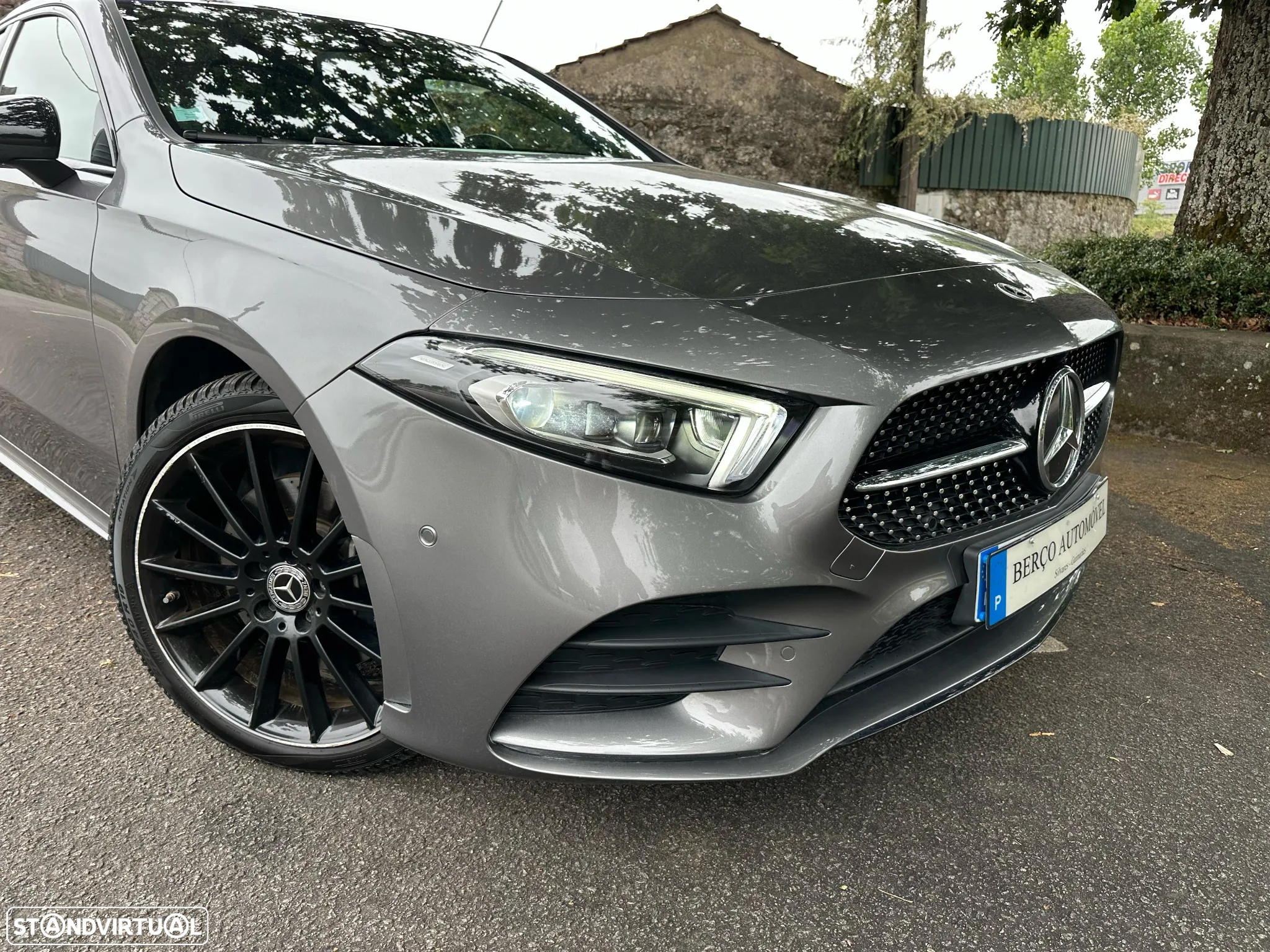 Mercedes-Benz A 250 e AMG Line - 2