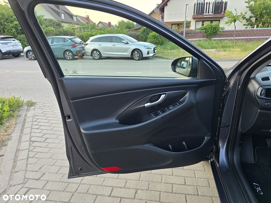 Hyundai i30 - 29