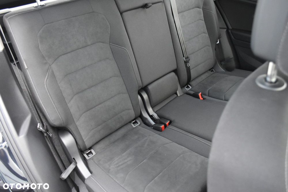 Volkswagen Tiguan 1.5 TSI EVO Elegance DSG - 35