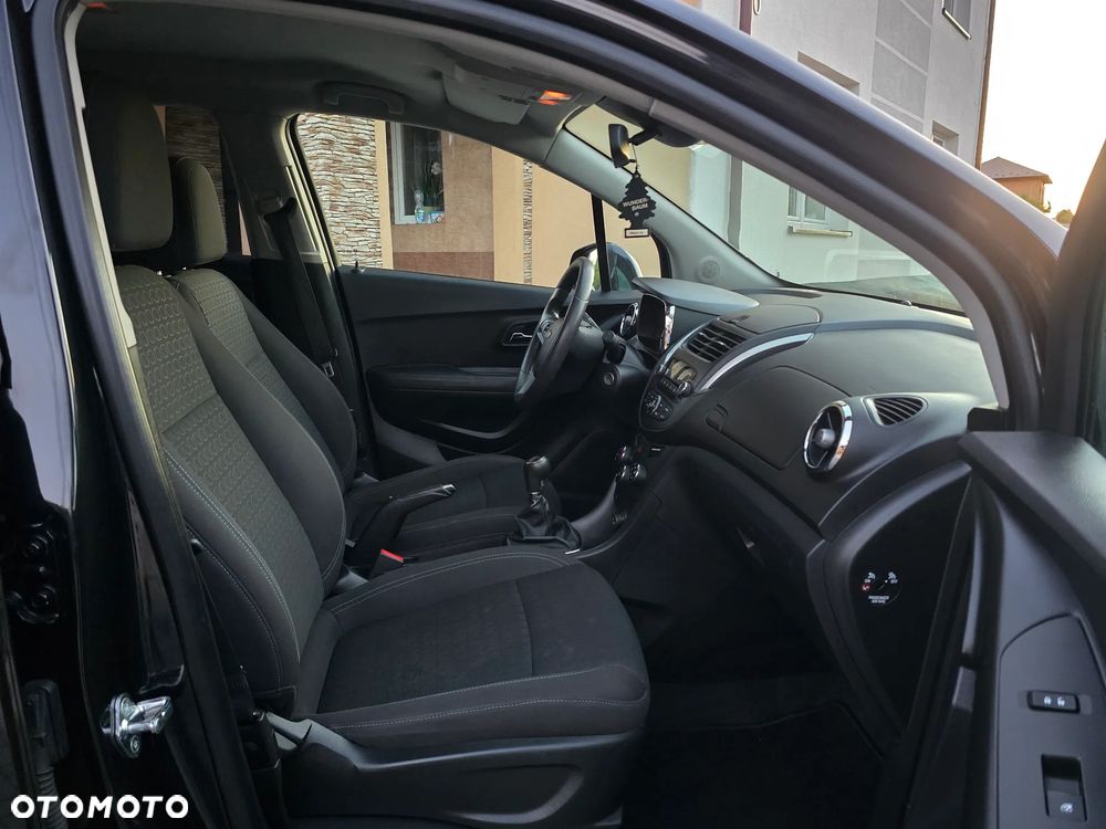 Chevrolet Trax 1.4T AWD LS - 24