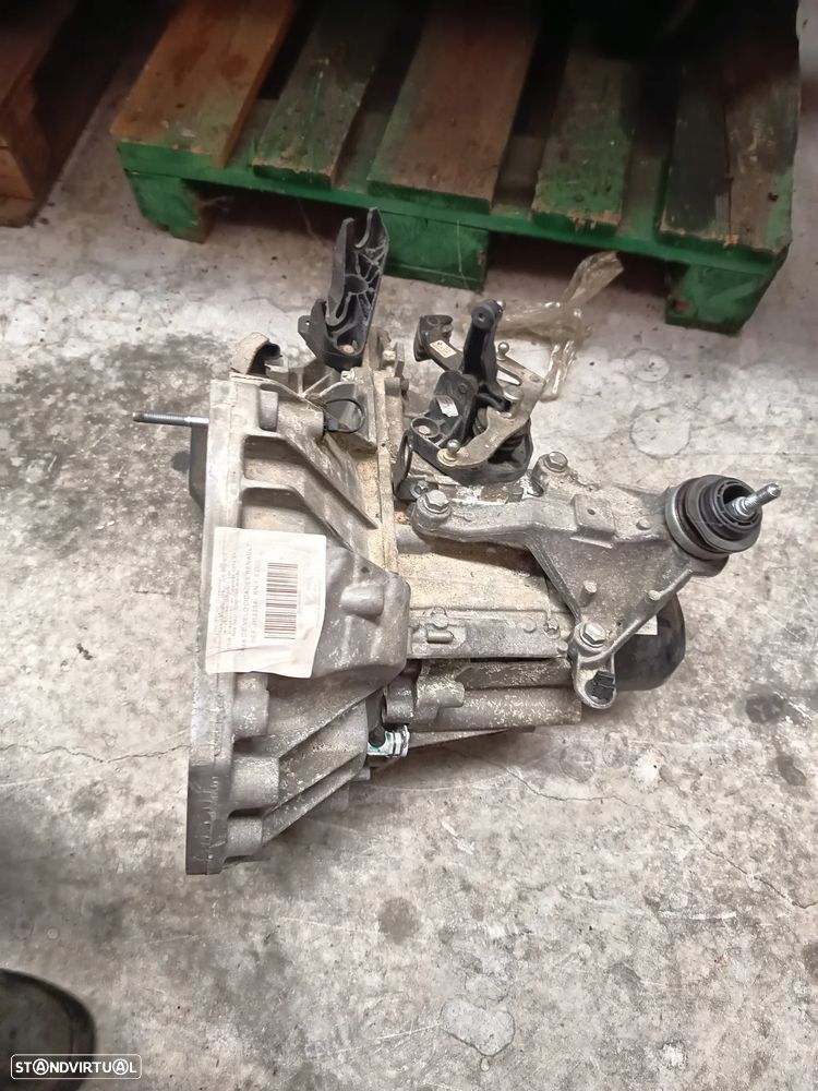 Caixa de velocidades Renault Clio IV Ref: JH3334 - 3