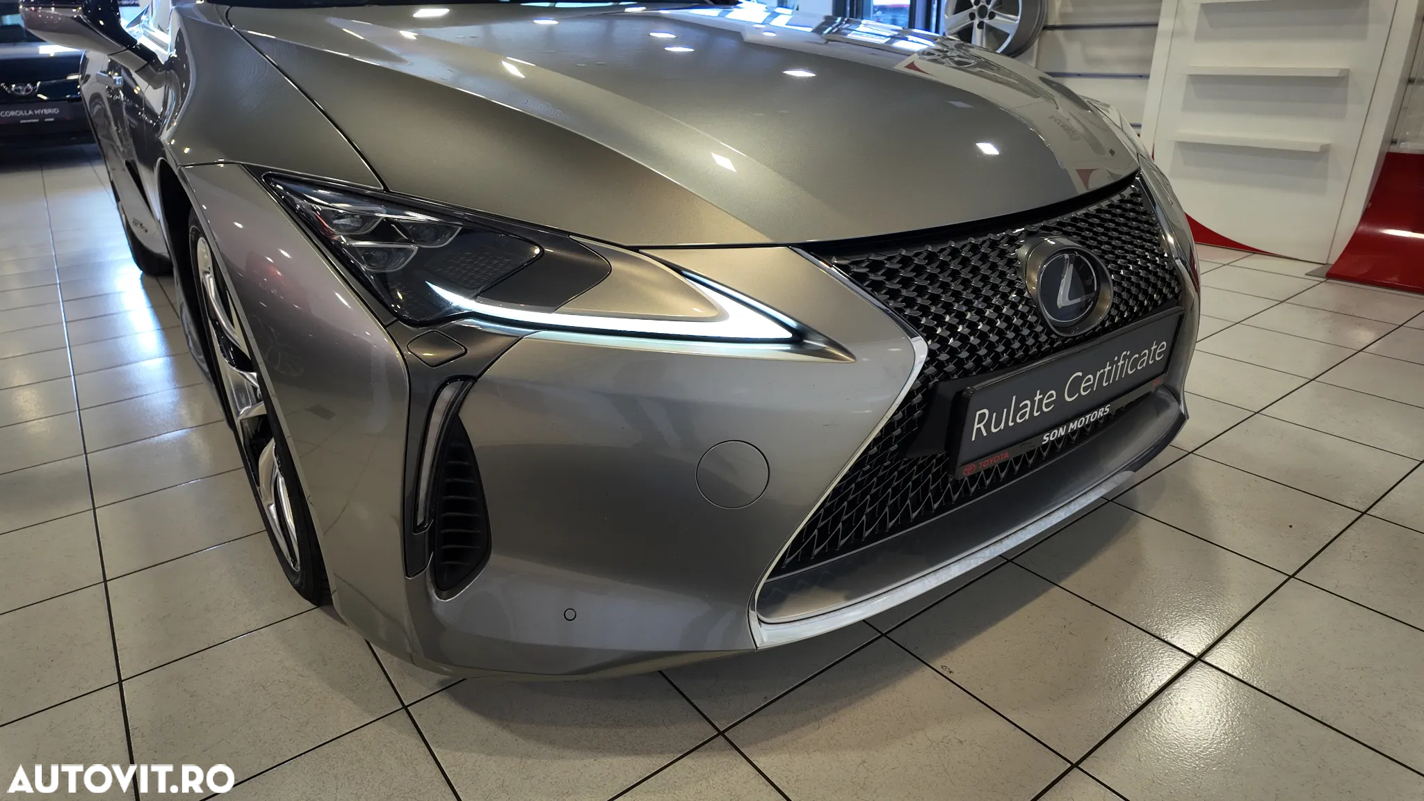 Lexus LC 500h Sport Premium - 9