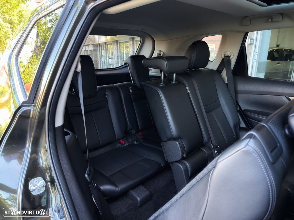Nissan X-Trail 1.6 dCi Tekna Xtronic - 8