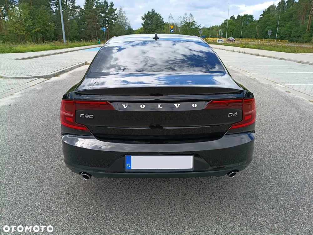 Volvo S90 D4 Inscription - 16