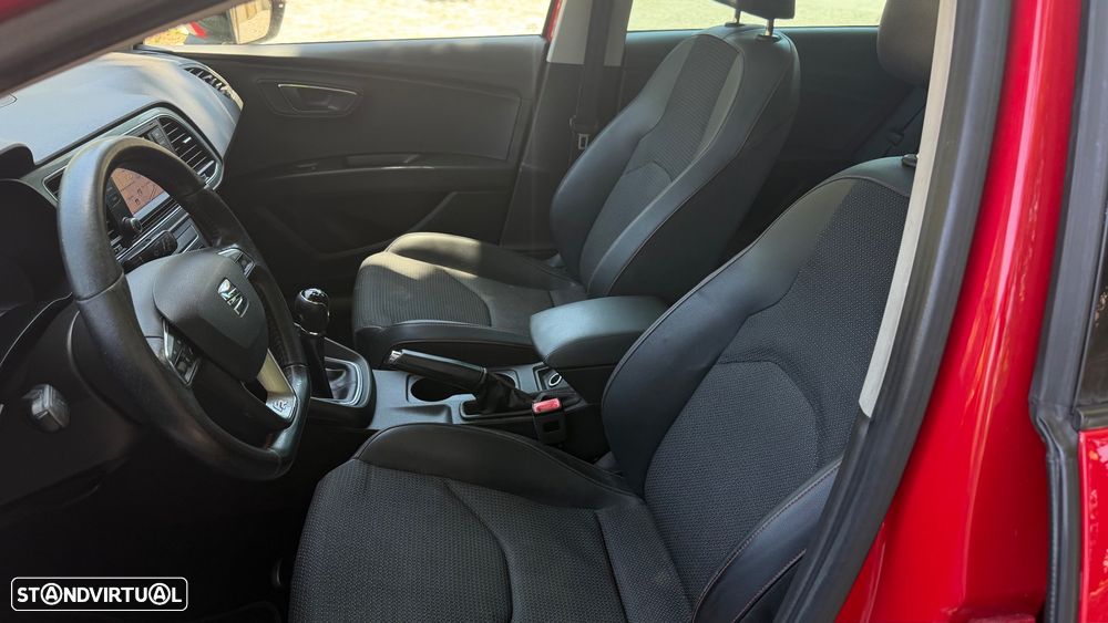 SEAT Leon ST 2.0 TDI DPF FR - 23
