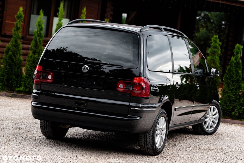 Volkswagen Sharan 2.8 V6 4Motion Highline - 8