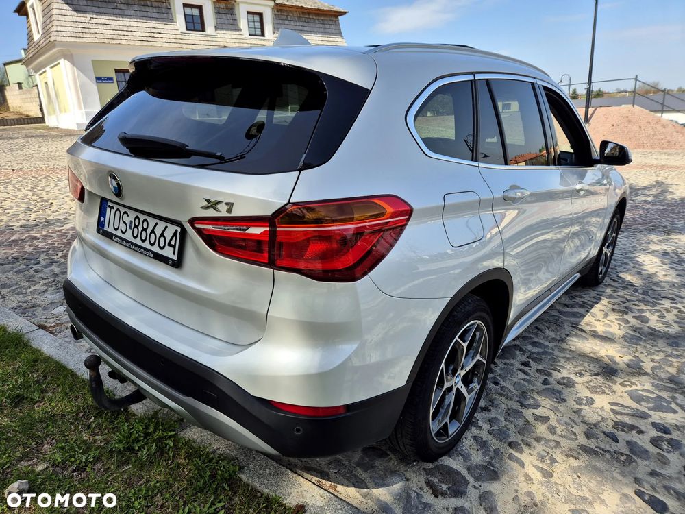 BMW X1 sDrive18d xLine - 4
