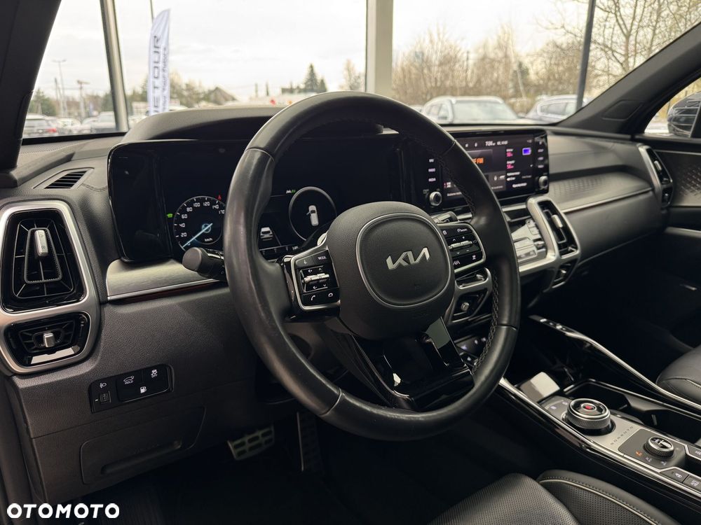 Kia Sorento - 8