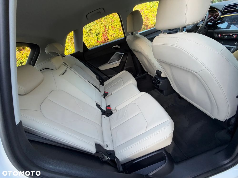 Audi Q3 35 TDI S tronic - 33