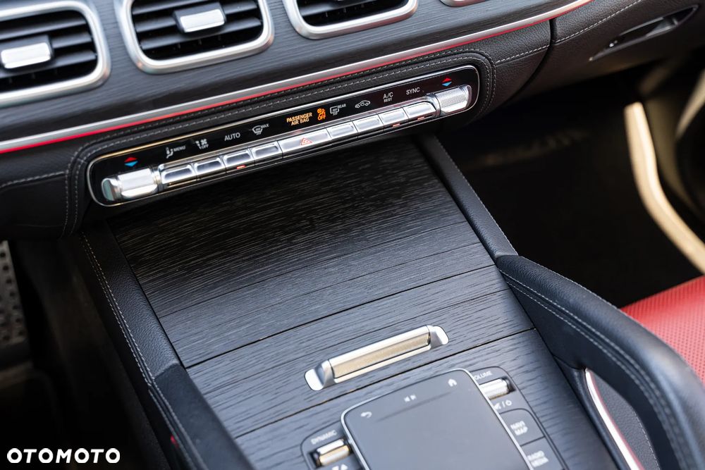 Mercedes-Benz GLE 300 d 4-Matic Premium - 17