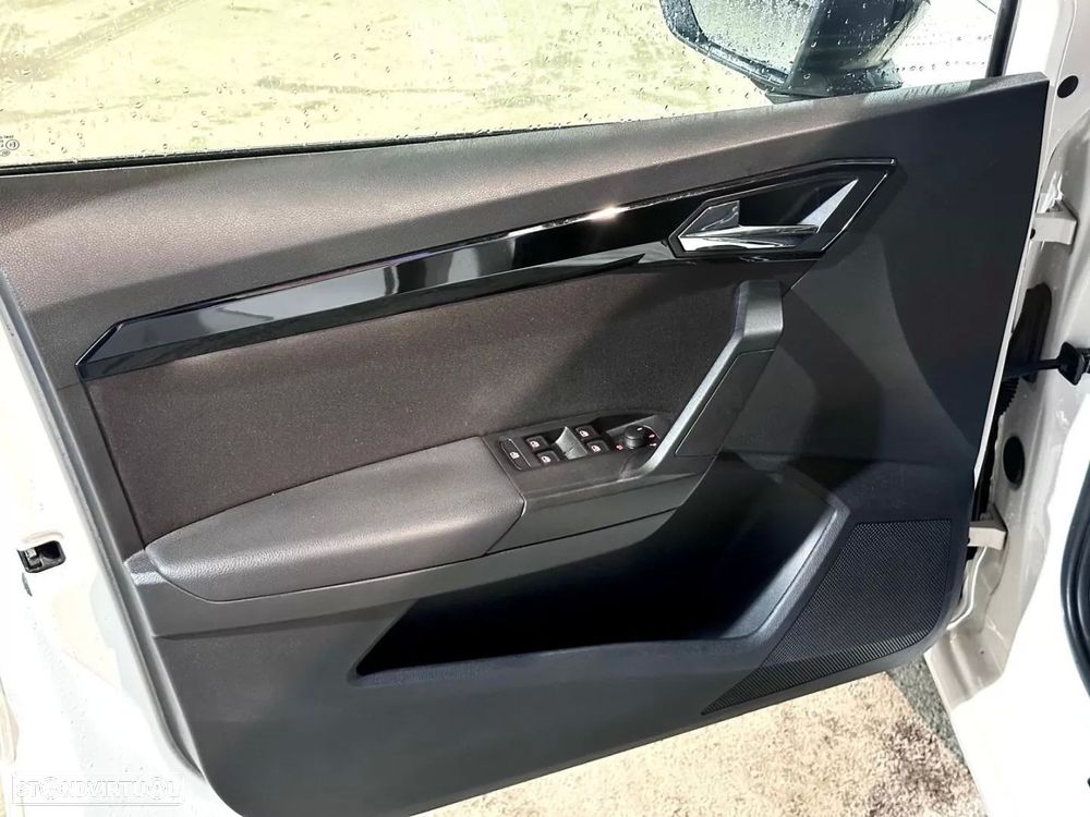 SEAT Ibiza 1.0 TSI FR - 9