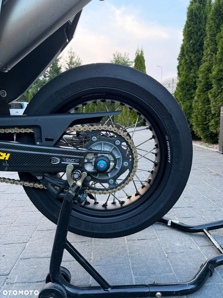 Husqvarna 701 - 17