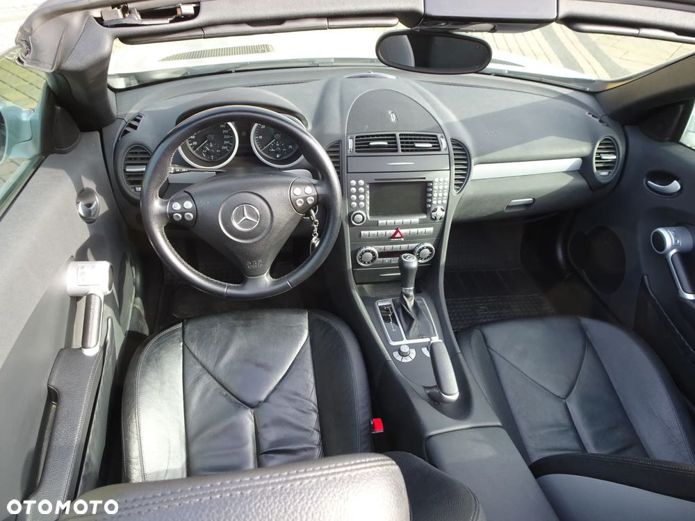 Mercedes-Benz SLK - 16