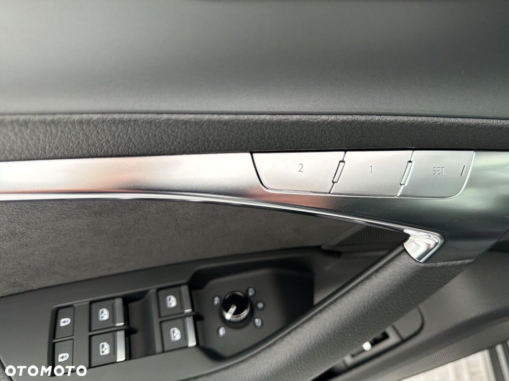 Audi A6 Allroad - 28