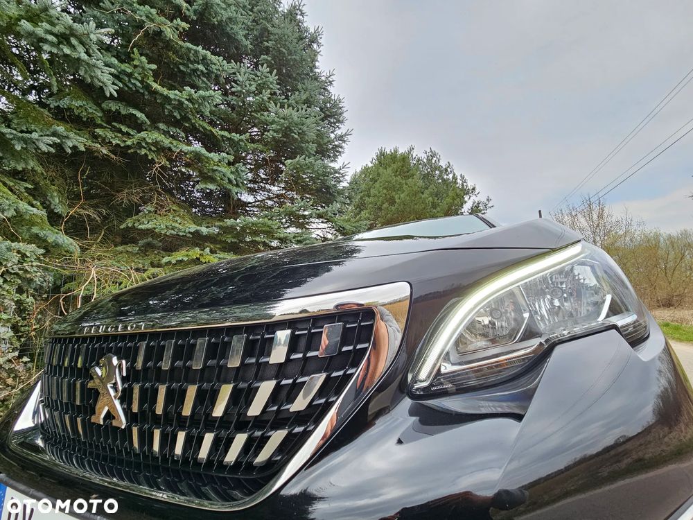 Peugeot 3008 PureTech 130 Stop & Start GPF Allure - 16