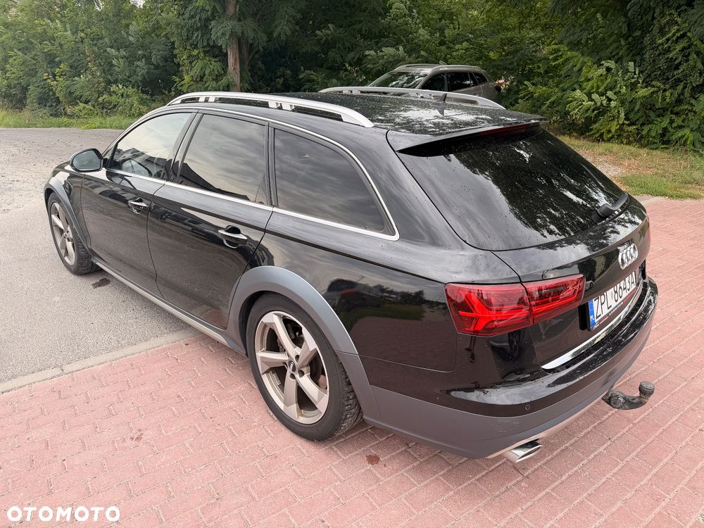 Audi A6 Allroad - 12