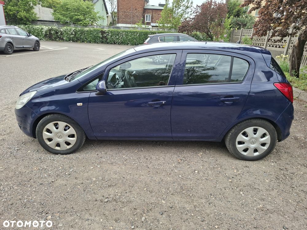Opel Corsa 1.2 16V Cosmo - 8