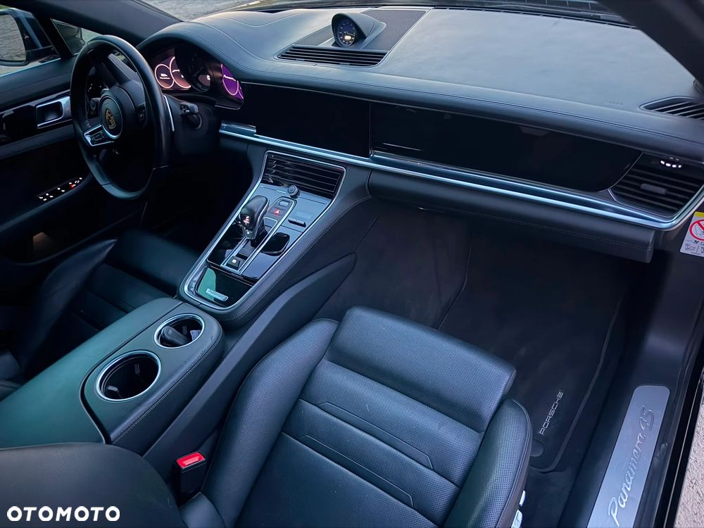 Porsche Panamera 4S E-Hybrid - 9
