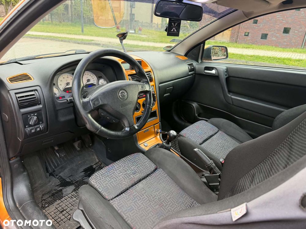 Opel Astra - 9