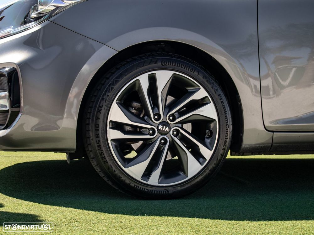 Kia Carens 1.7 CRDi ISG TX - 13