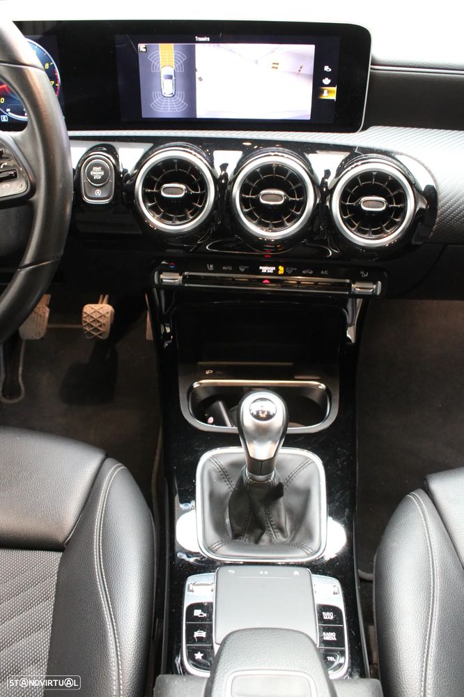 Mercedes-Benz A 200 Progressive - 33