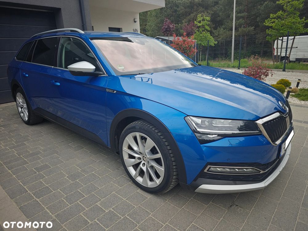 Skoda Superb 2.0 TDI 4x4 DSG Scout - 7
