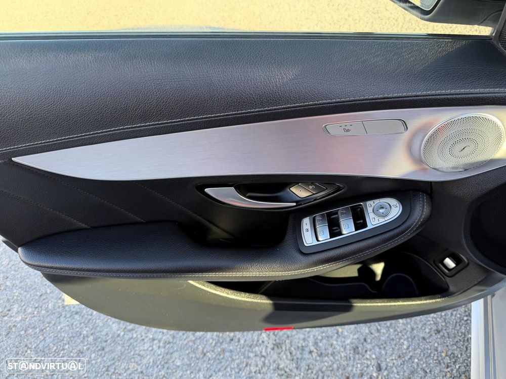 Mercedes-Benz C 300 - 11