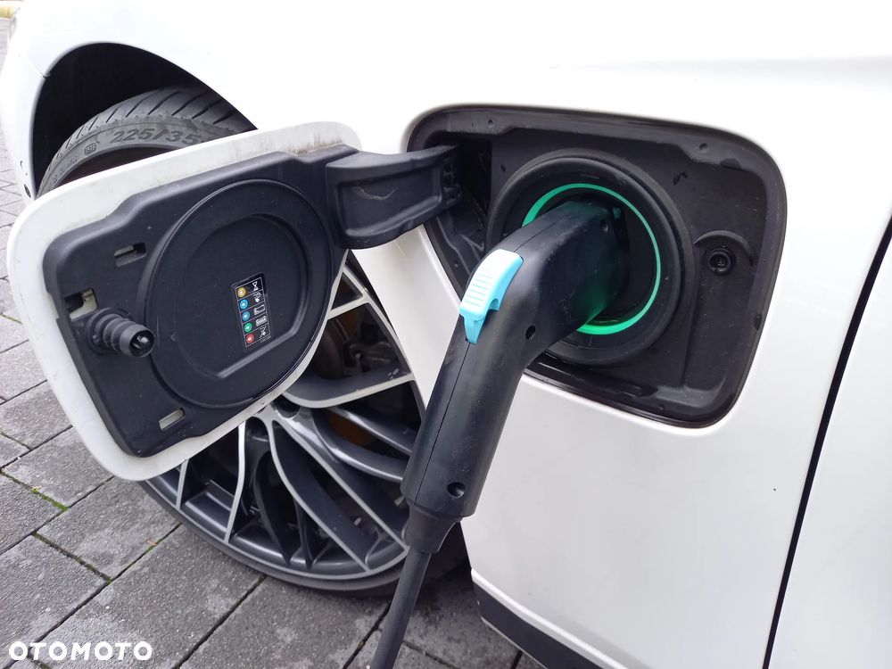 BMW Seria 3 - 26
