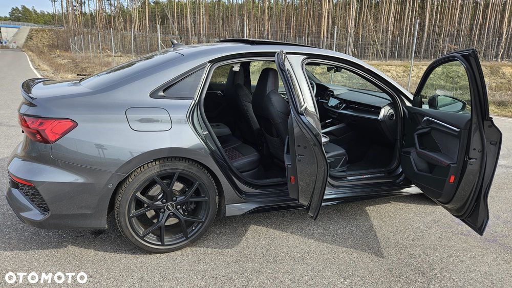 Audi RS3 Sportback - 16