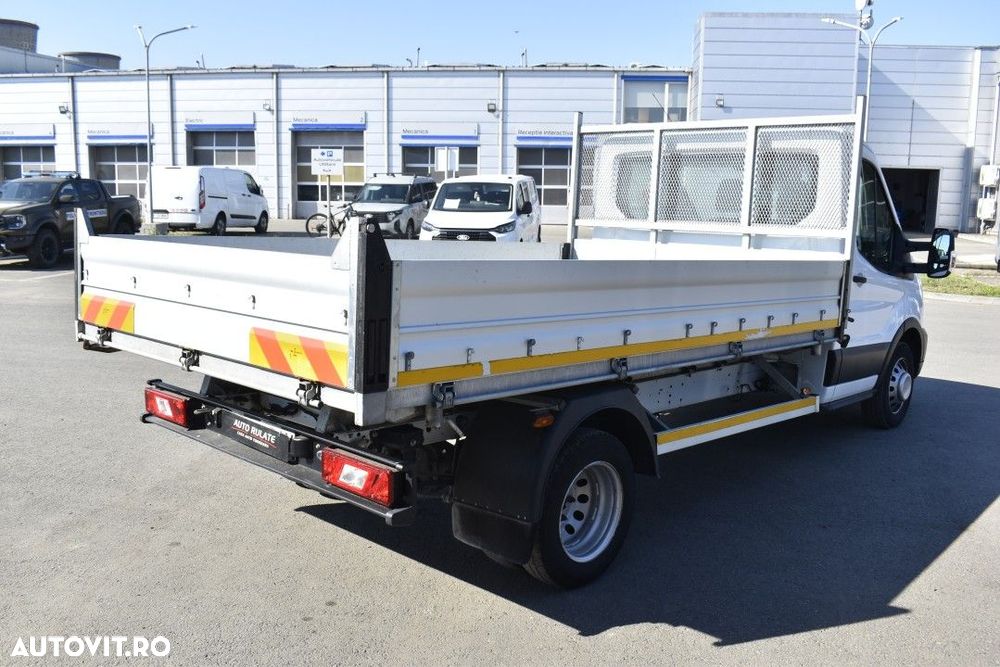 Ford Transit - 8