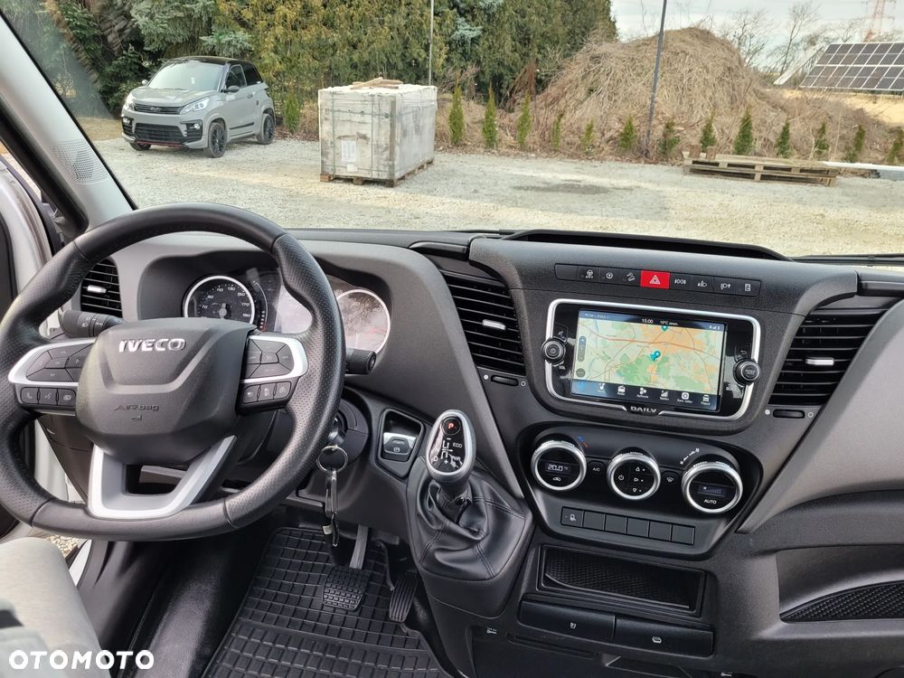 Iveco Daily GSC Autolawet 3.0 180hp,automat 2024r.  Polski salon 1 właściciel gwarancja 2 lata - 11