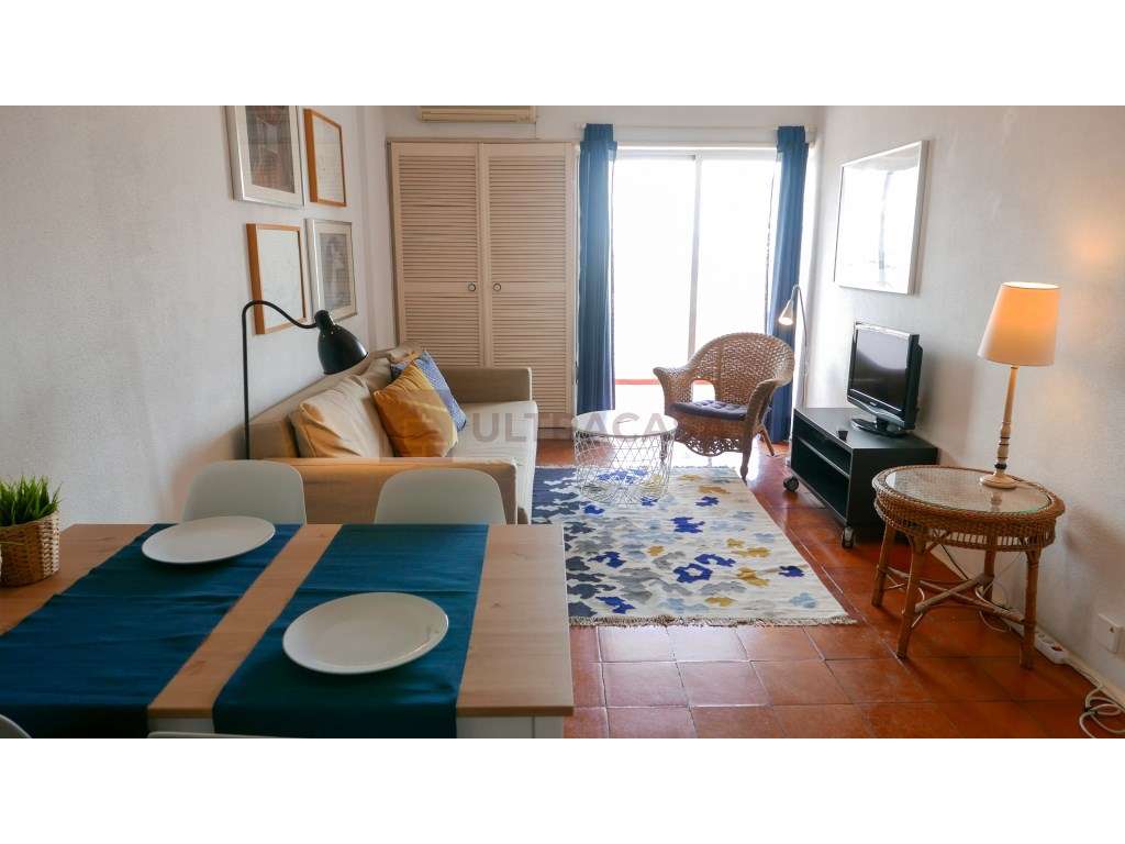 Arrenda-se T1 mobilado na Penha de França com excelente vista - Grande imagem: 4/15