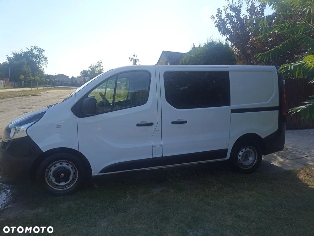 Renault Trafic 3 - 5
