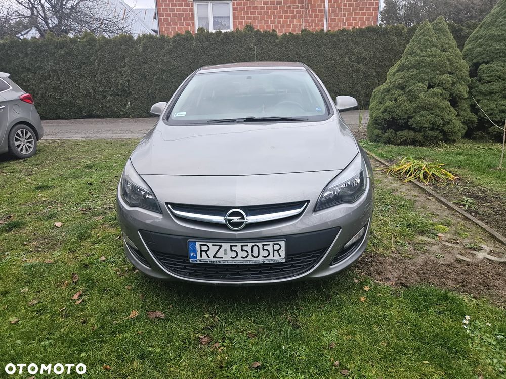 Opel Astra - 2