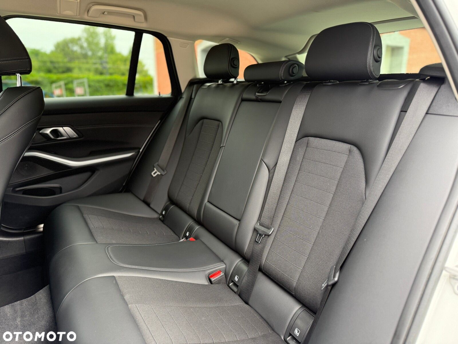 BMW Seria 3 - 12