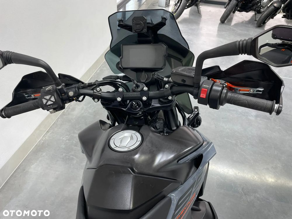 KTM Adventure - 20