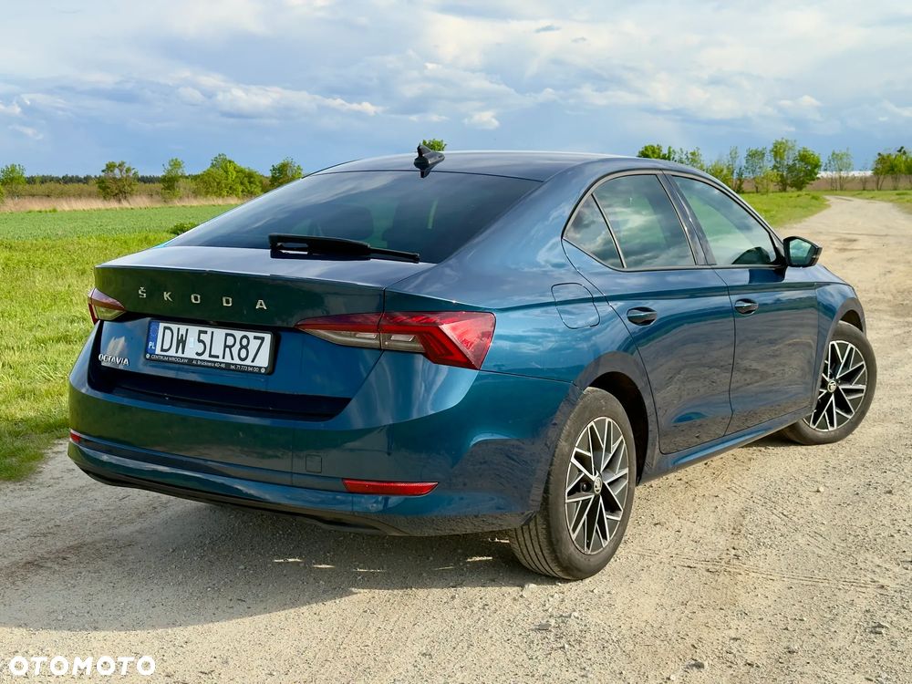 Skoda Octavia 1.5 TSI ACT Ambition - 6