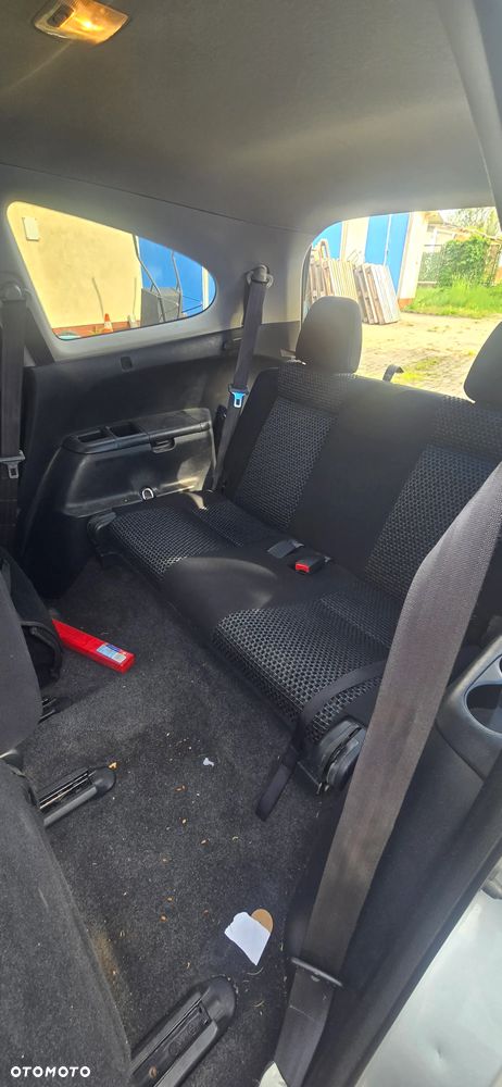 Honda Stream 2.0i ES - 16