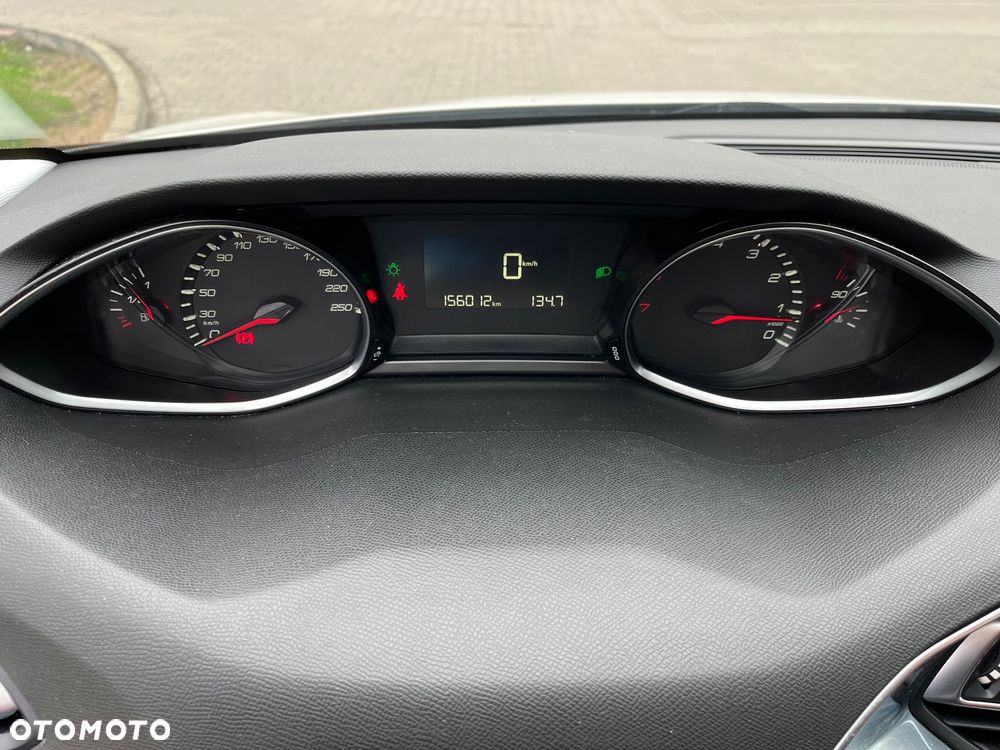 Peugeot 308 1.2 PureTech Active S&S - 17