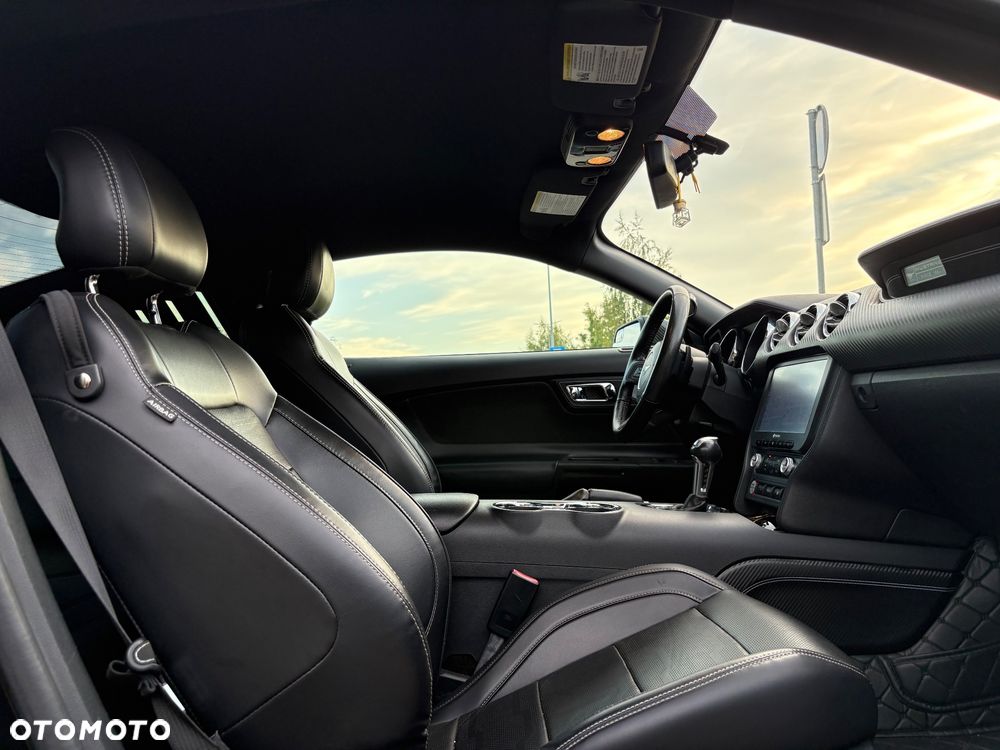 Ford Mustang 3.7 V6 Premium - 35