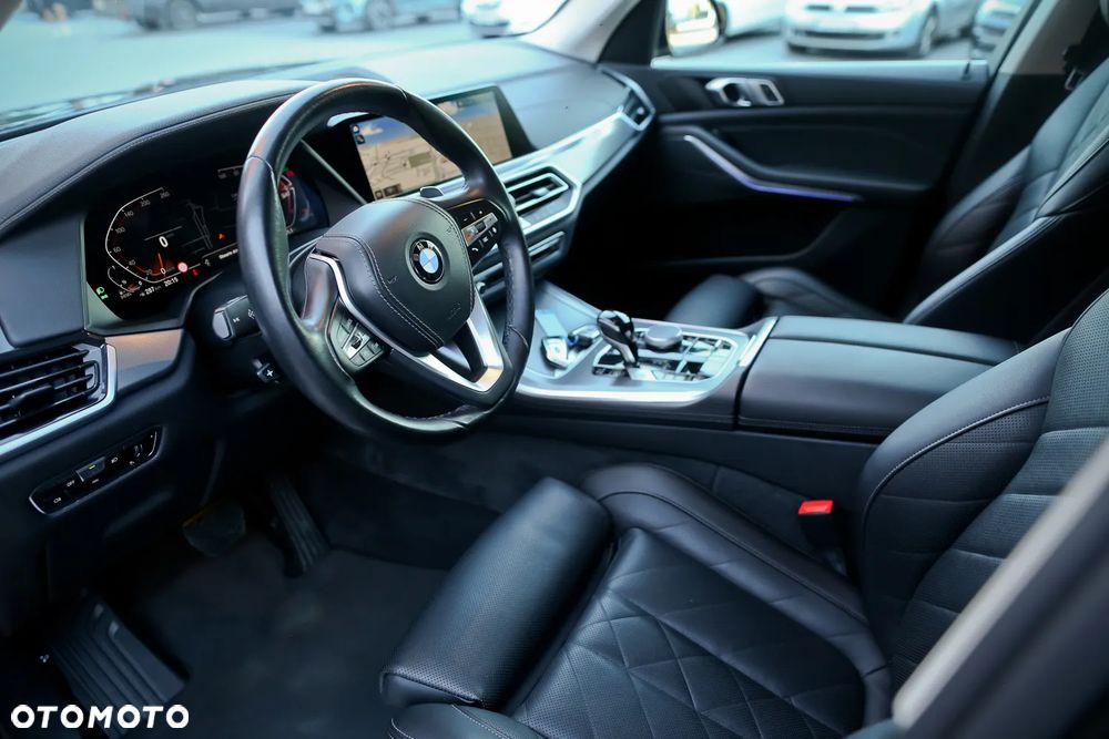 BMW X5 xDrive25d xLine - 17
