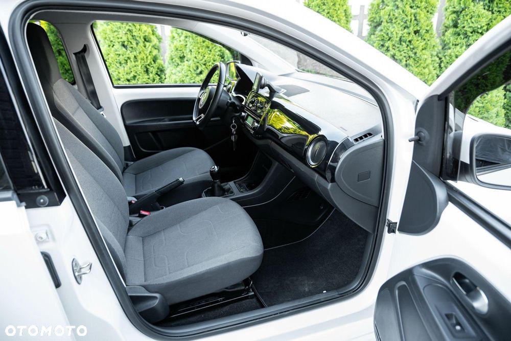 Volkswagen up! - 20