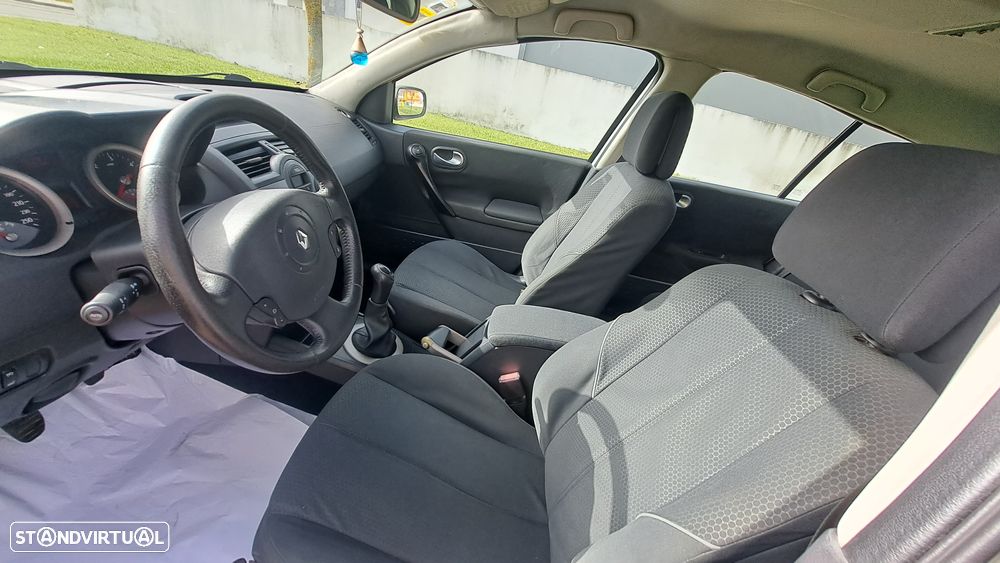 Renault Mégane 1.5 dCi Confort - 18