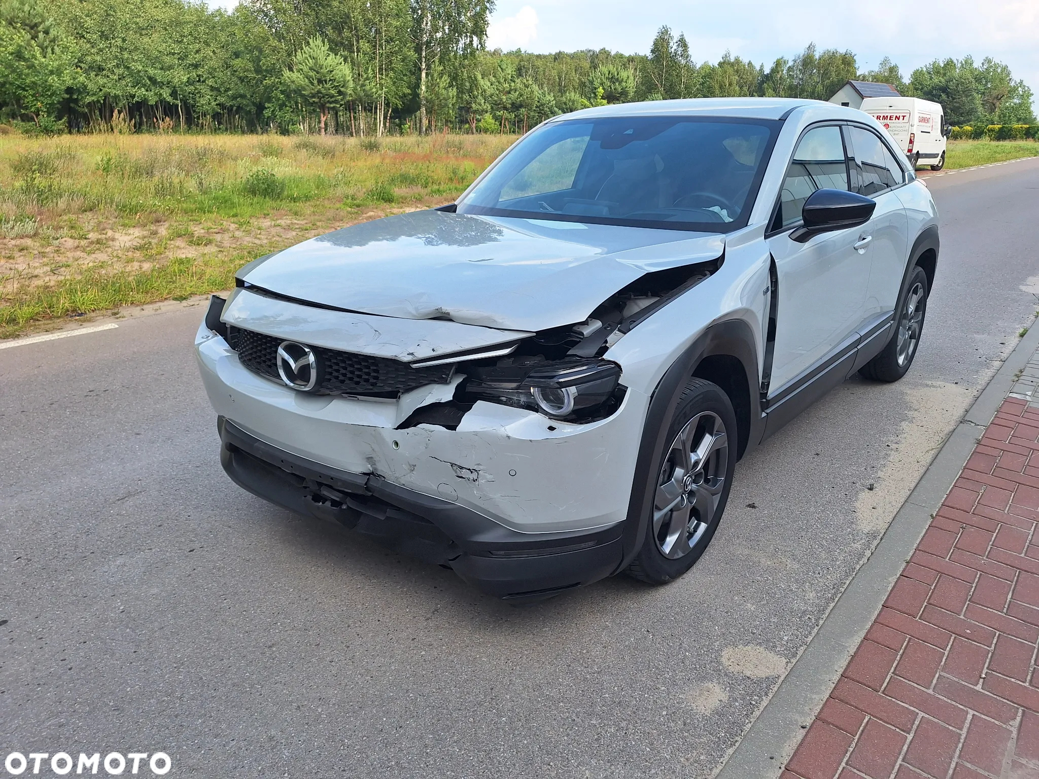 Mazda MX-30 - 4