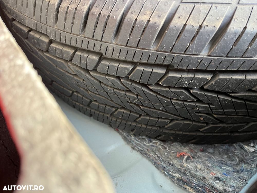 Dacia Duster 1.6 SCe 4WD Essential - 11