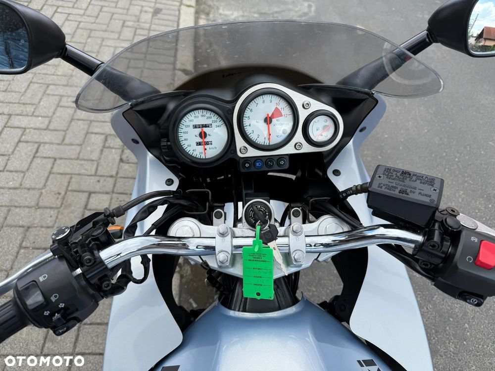 Kawasaki ZR - 10